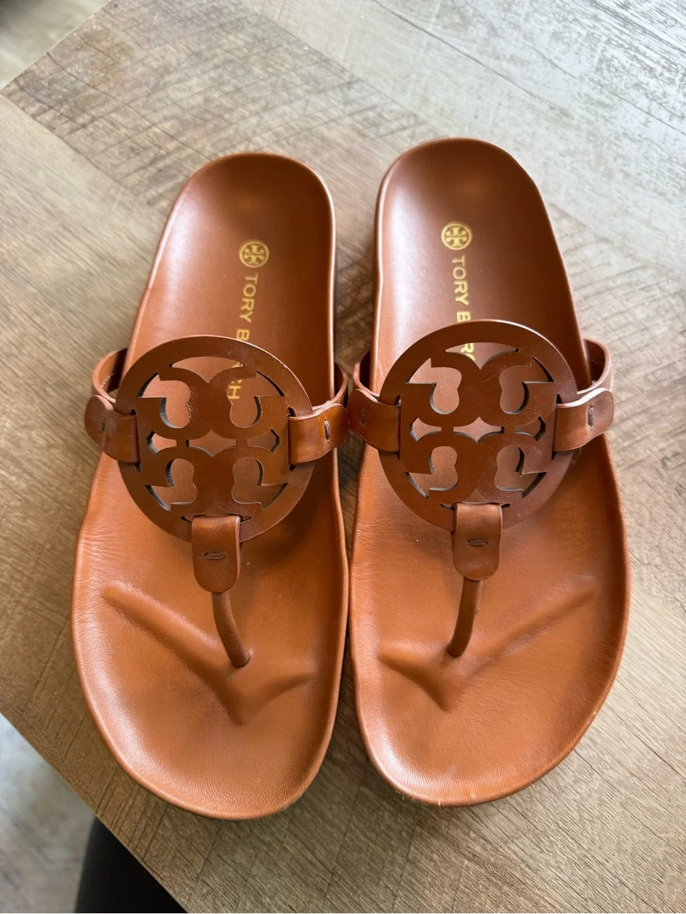 Tory Burch classic tory